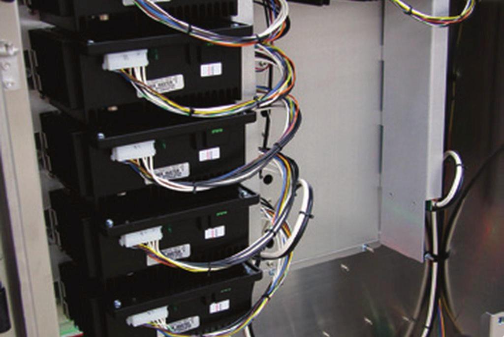 Whelen modular siren electronics